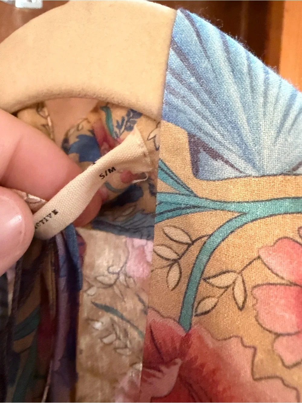 Spell Seashell Short Robe - Picture 6 of 11